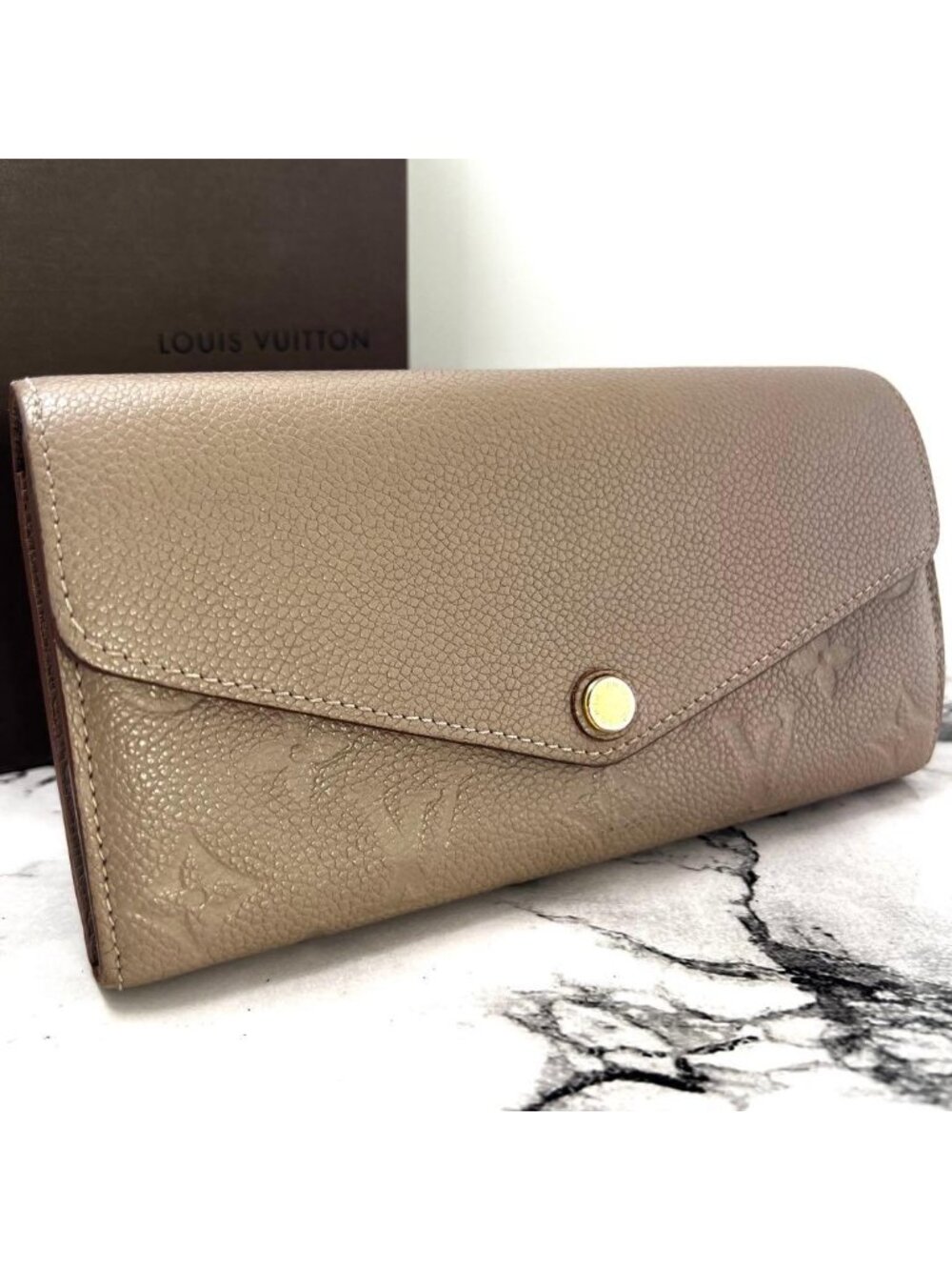 Louis Vuitton Empreinte Portefeuille Sarah Tourterelle Wallet